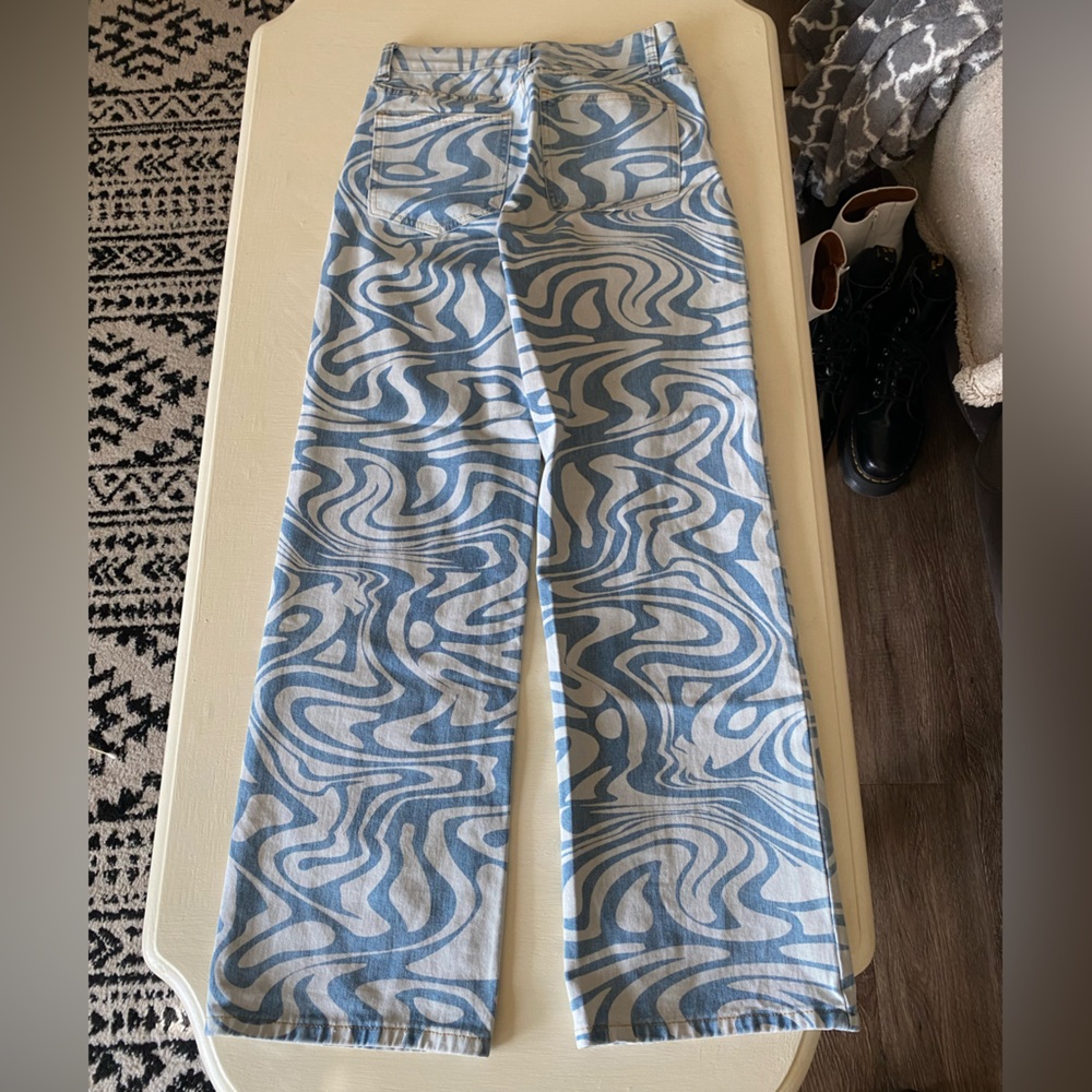 Fun jeans - Picture 3 of 3